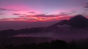 Sonnenaufgang am Mount Batur