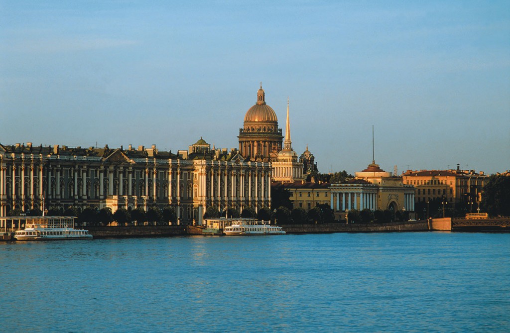 Der Winterpalast in St. Petersburg