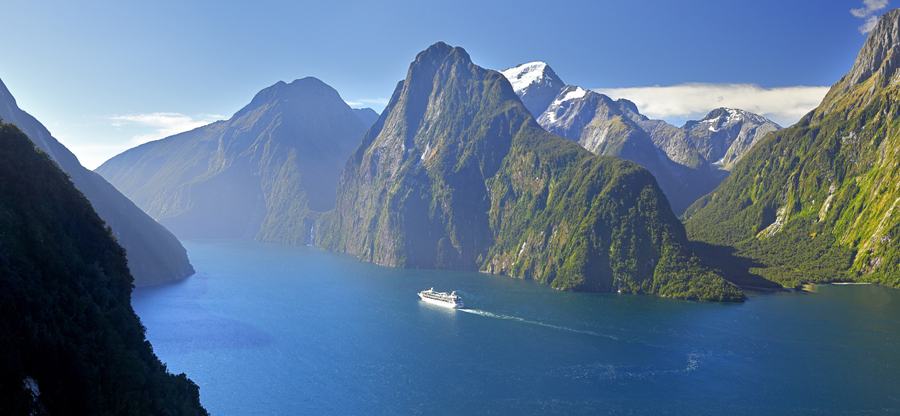 nz-TNZ-Milford Sound