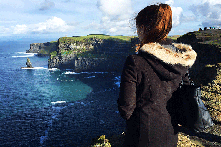 Die Cliffs of Moher mit einer atemberaubender Aussicht.