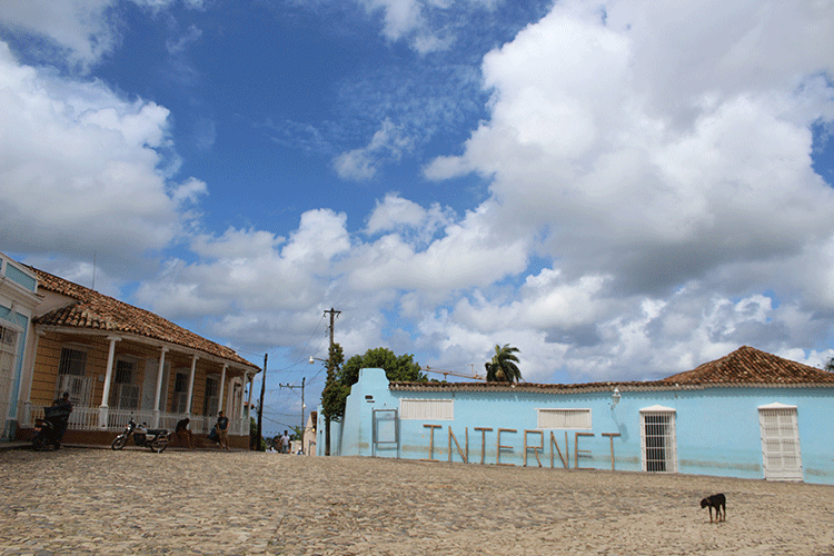 In Kuba ist das Internet kein virtueller Ort.