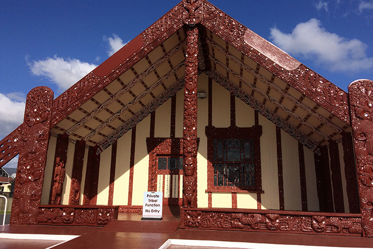 Eindrücke der Maori-Kultur in Roturua