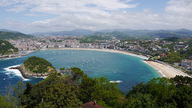 Die Bucht von San Sebastián.