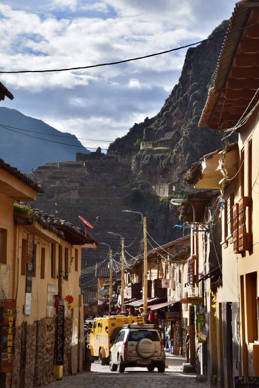 Stadt Ollantaytambo.