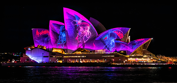 Beleuchtetes Sydney Opera House